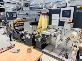 Flexo and label printing machine